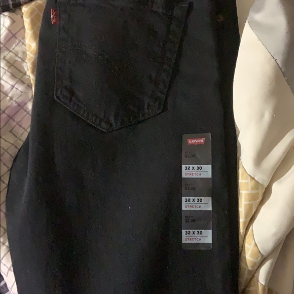 Levi set - Picture 4 of 5